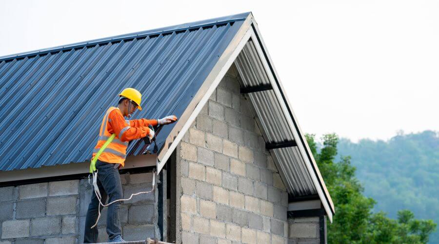 Expert Emergency Roof Repairs services in Coulee City, WA